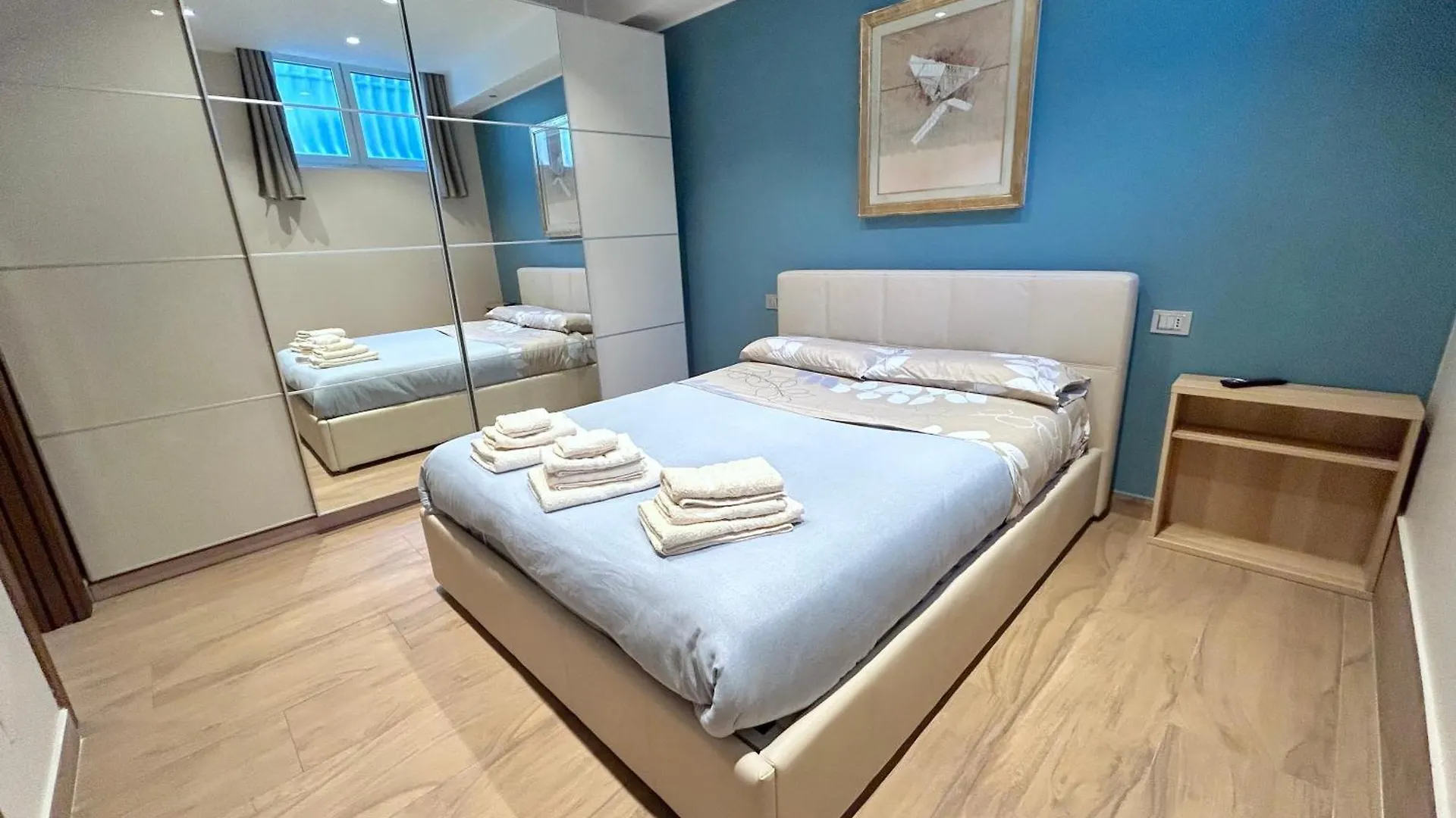 R39 Elegant Apartment With Private Parking Milan Italie