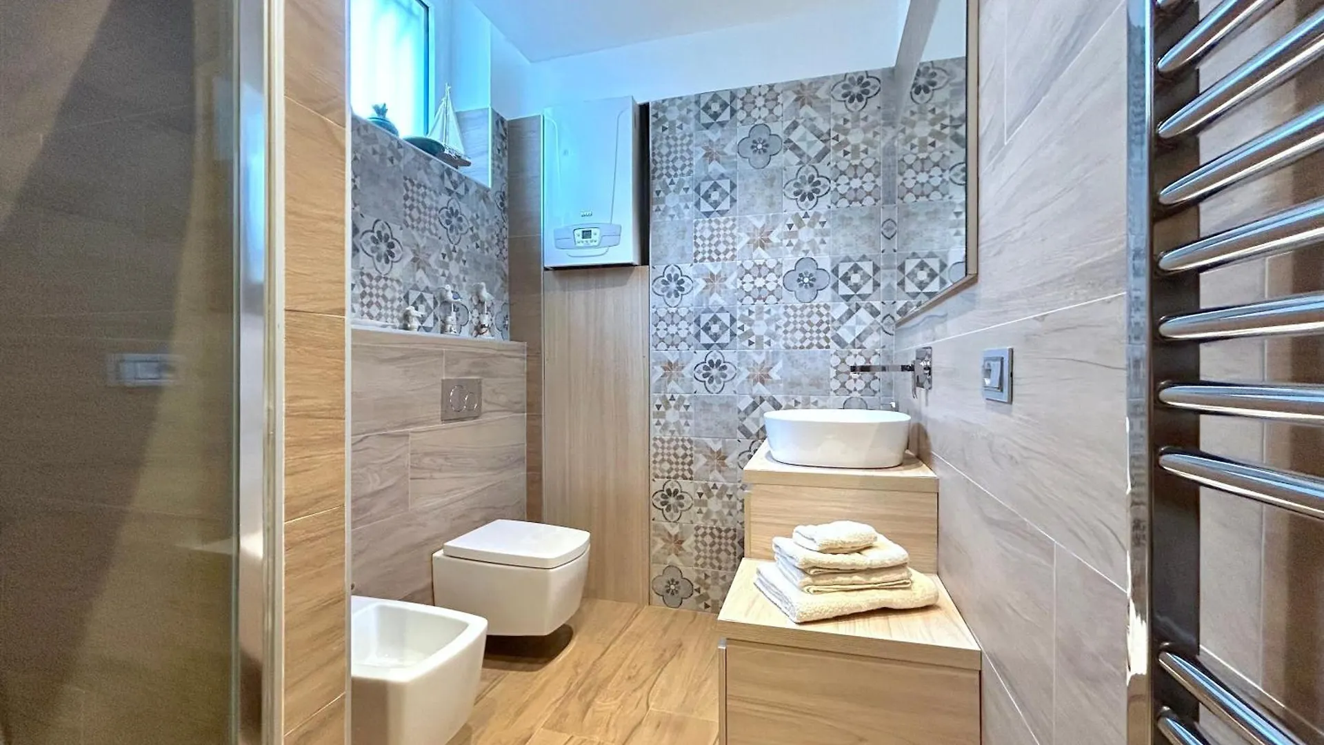 R39 Elegant Apartment With Private Parking Milan 0*,  Italie