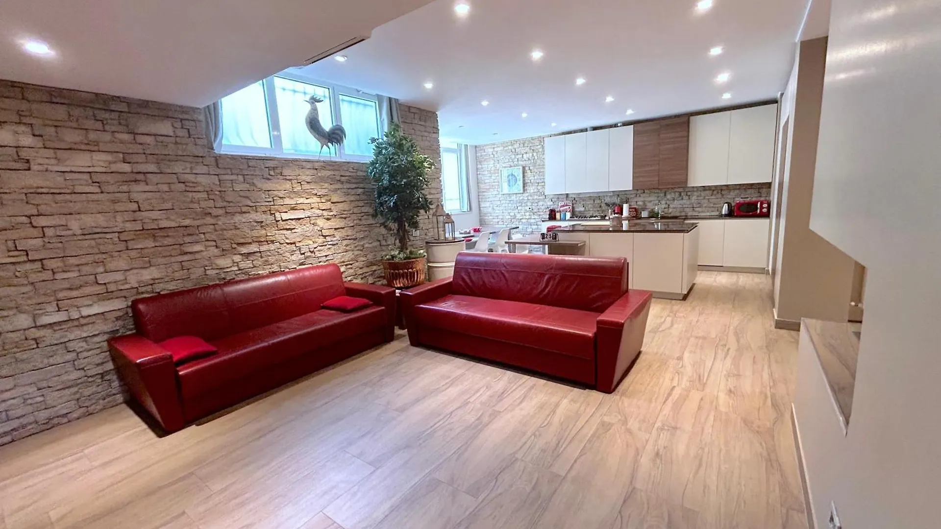R39 Elegant Apartment With Private Parking Milan 0*,  Italie