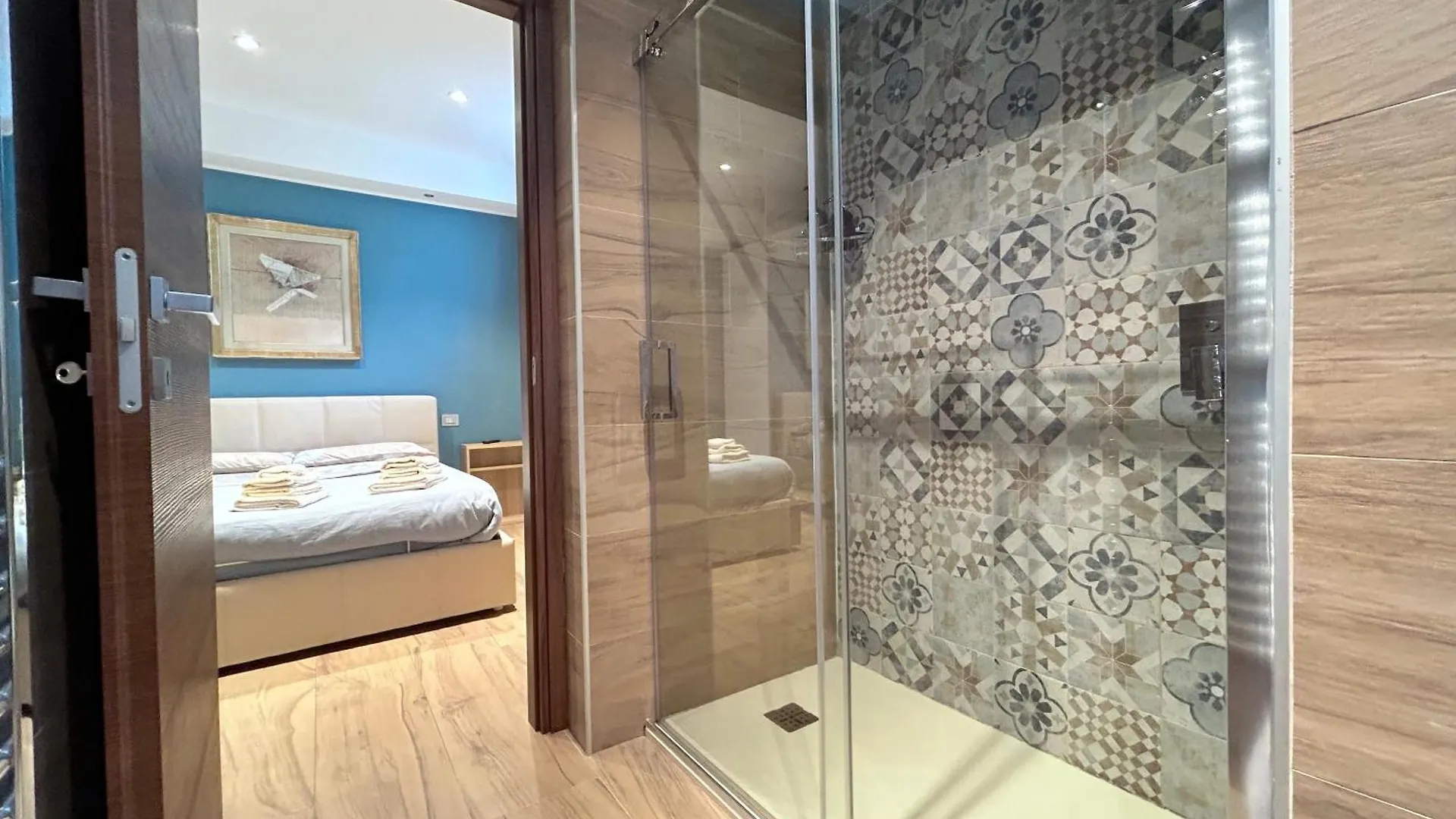 R39 Elegant Apartment With Private Parking Milan 0*,  Italie