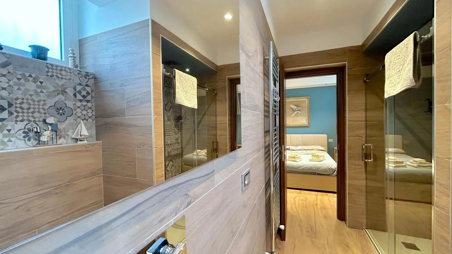 R39 Elegant Apartment With Private Parking Milan