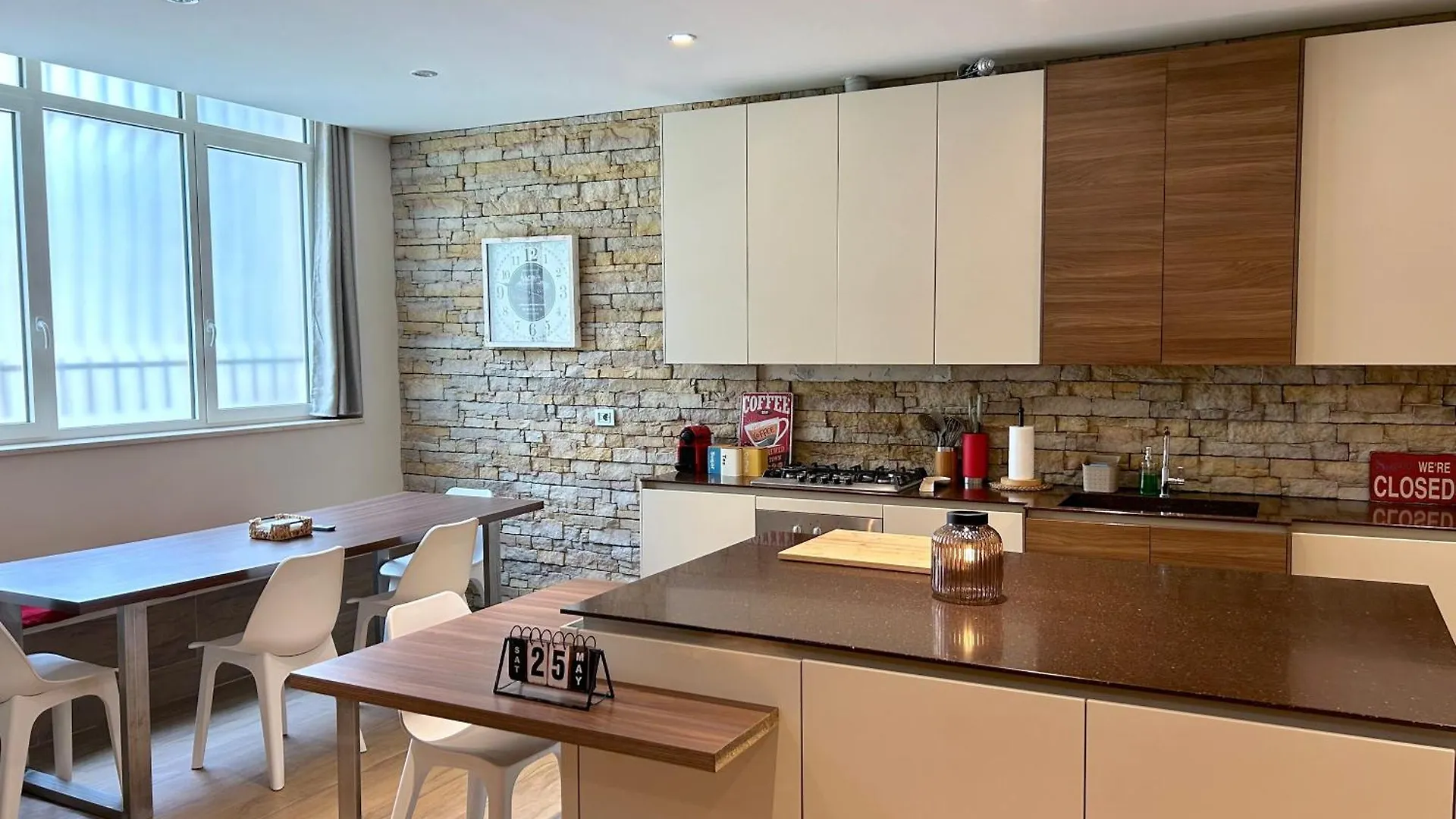 R39 Elegant Apartment With Private Parking 米兰